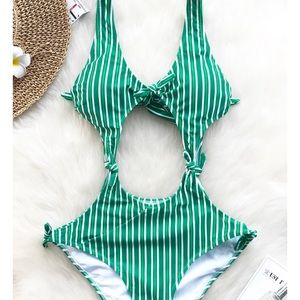 Cupshe monokini one piece swimsuit